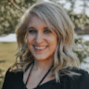 Meet your Posher, Marissa